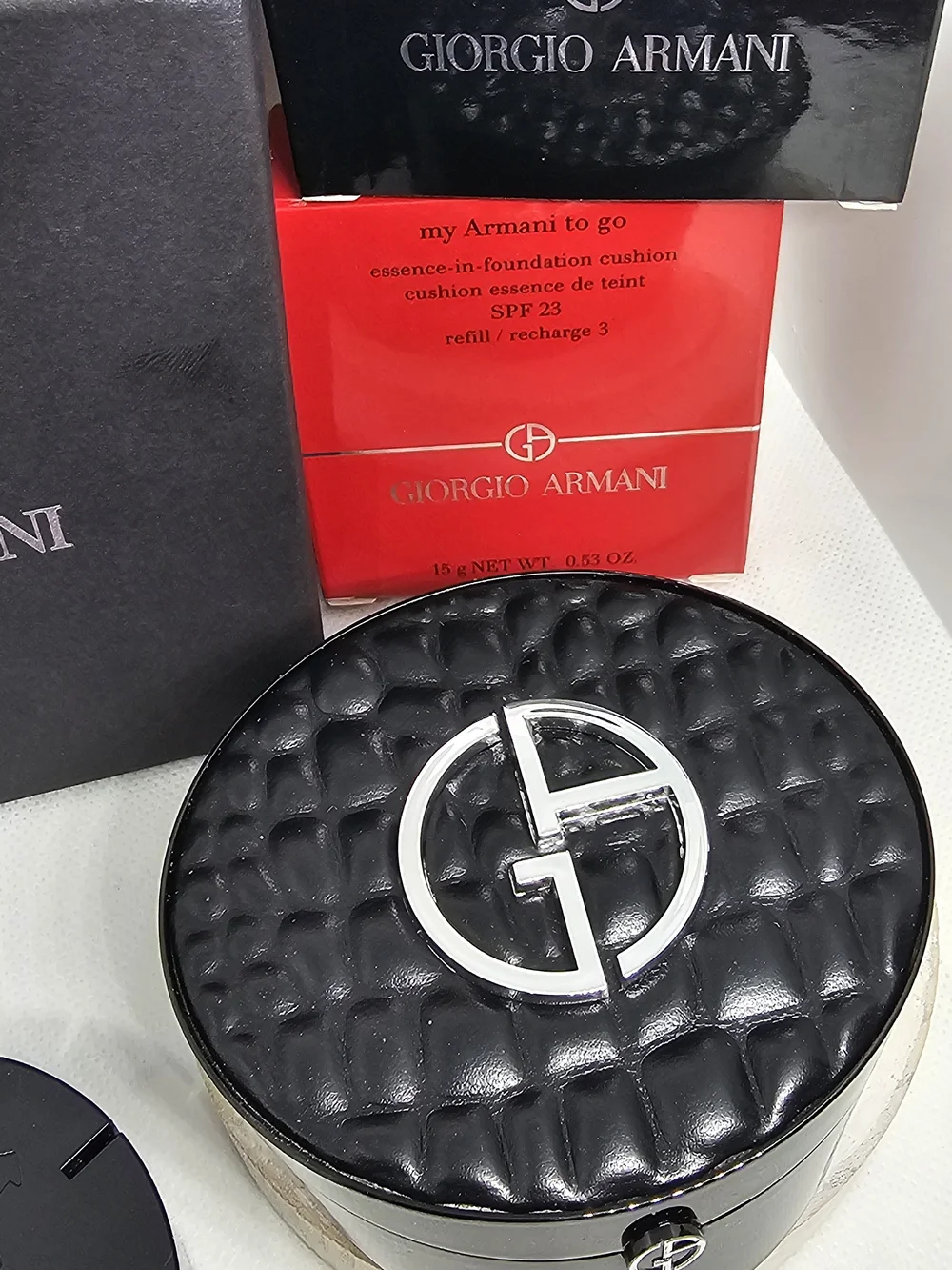 Giorgio Armani My Armani to Go Essence-in-Foundation Shade 3 With Box